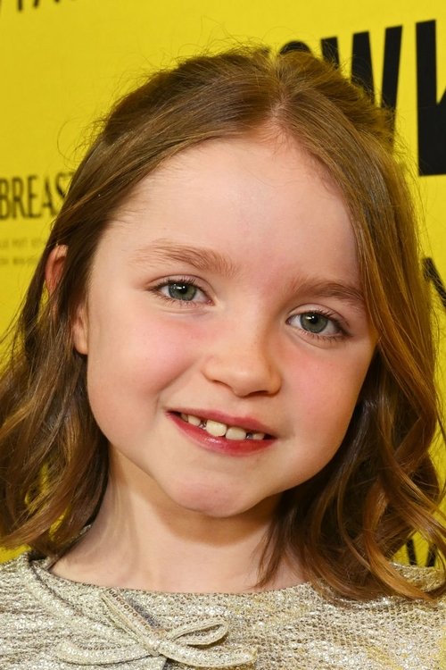 Scarlett Holmes as Izzy