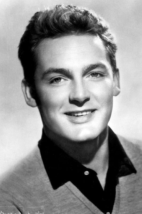 Roberto Risso as Carabiniere Stelluti