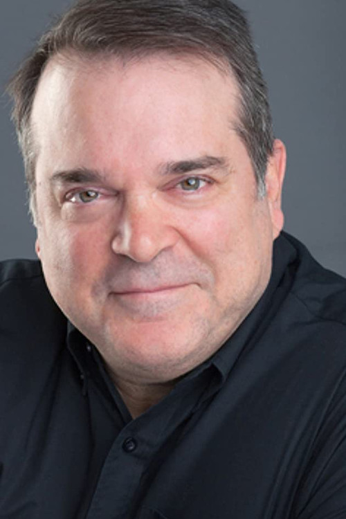 Paul Bond as Detective Tom Mason