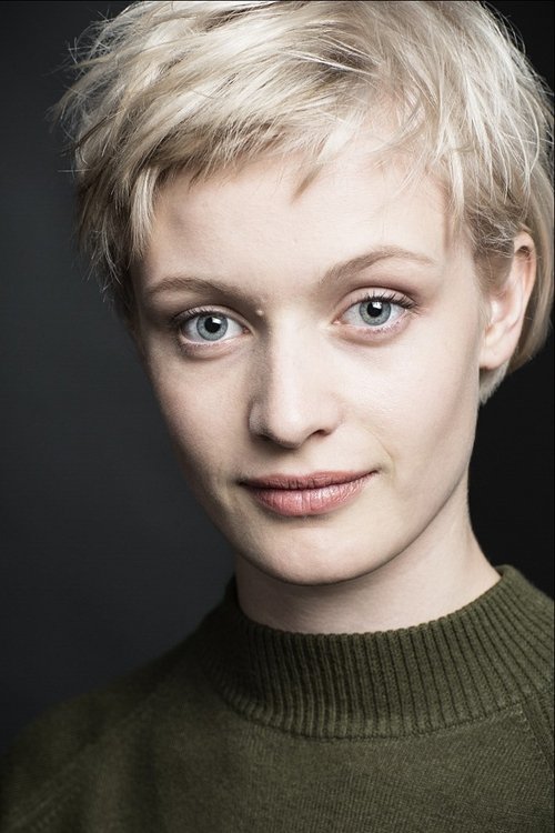 Sasha Clarke as Kate