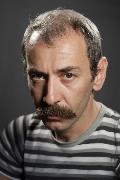 Macit Flordun as Turgut