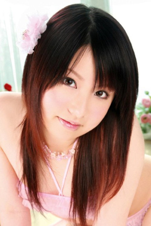 Saki Tsukikawa as Hiromi (Yumi)