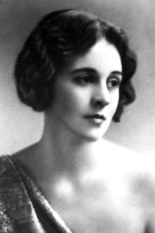 Lilian Oldland as Joan Dryden