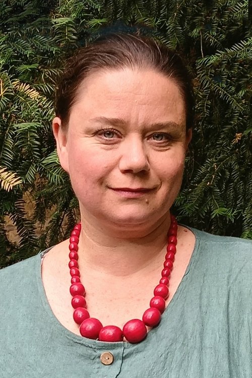 Magdaléna Chrzová as 