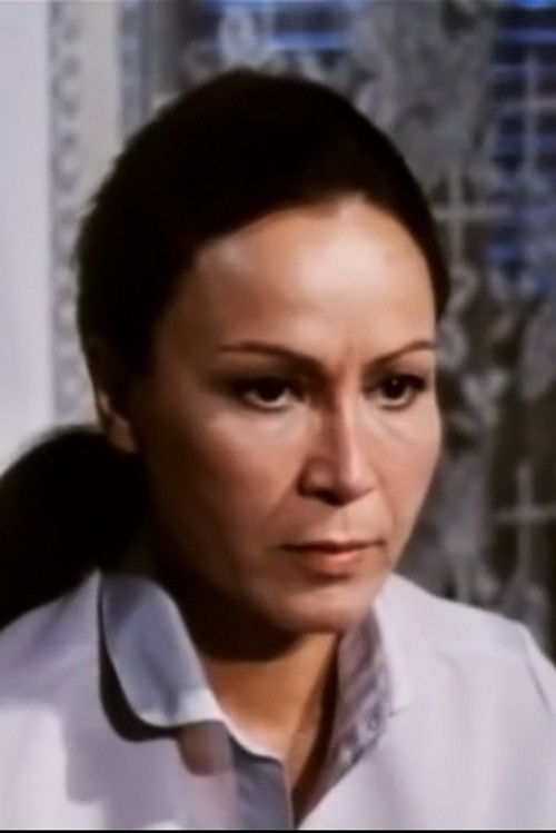 Anna Matzourani as Fani