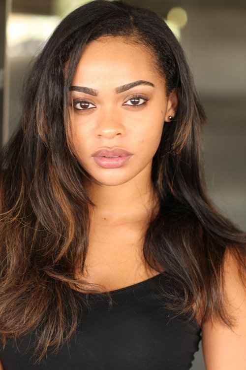 Samantha Smith as Rayzell