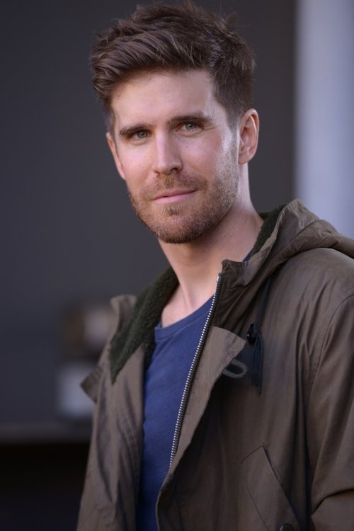 Nikos Andronicos as Billy Custard