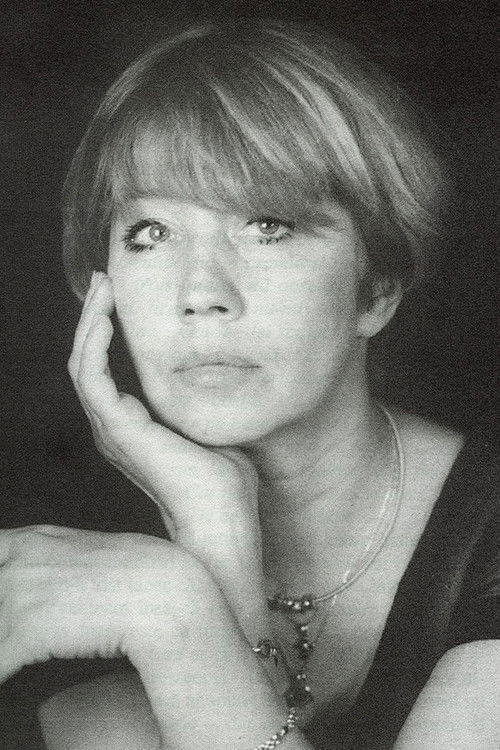 Carmen Galin as Cristina