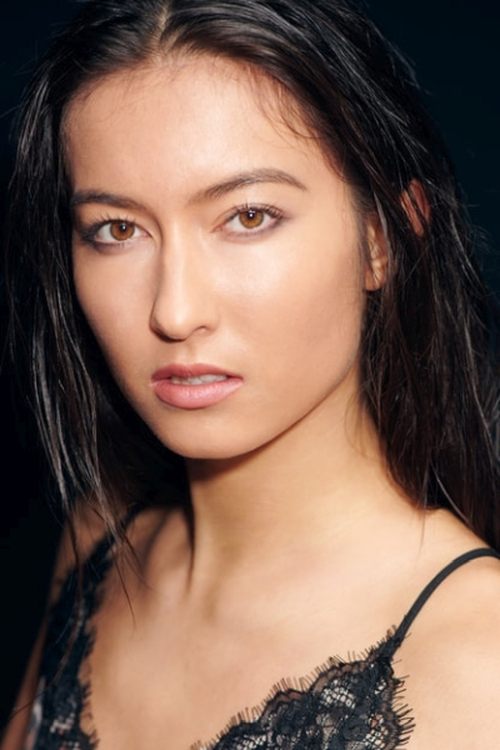 Kimi Alexander as Elisa