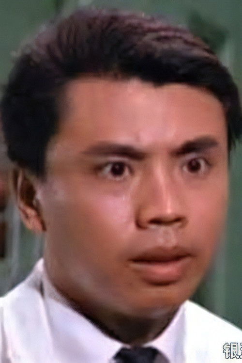 Chang Pei-Shan as Hu Chi-Feng