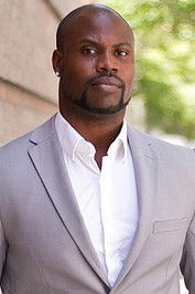 Byron Ivey as Military Guy