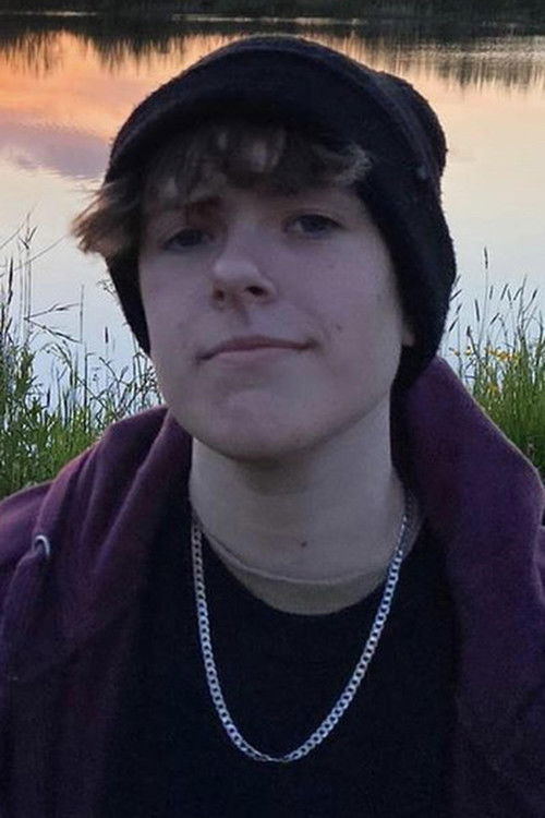 Myrna Laanen as Olivia