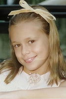 Alessandra Aguiar as Tetéia