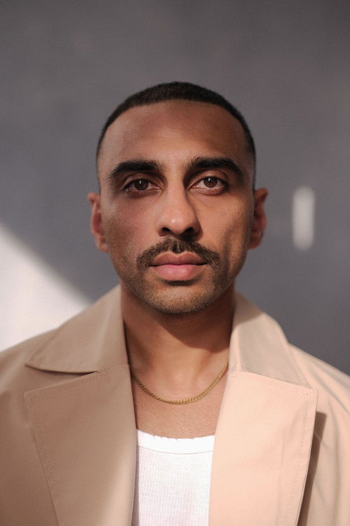 Faraz M. Khan as Officer Bradley