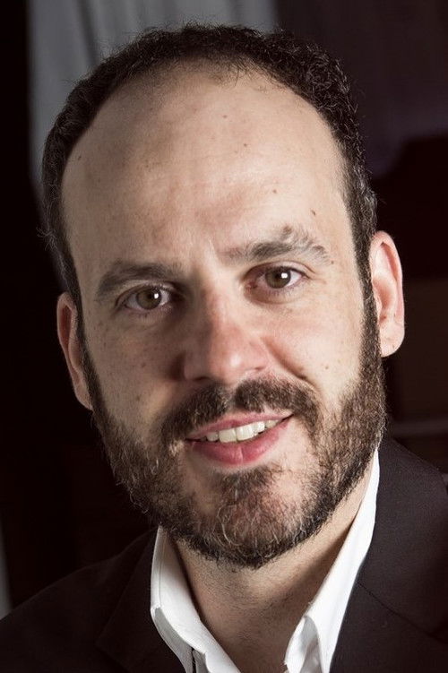 Antonio Romero as Fede