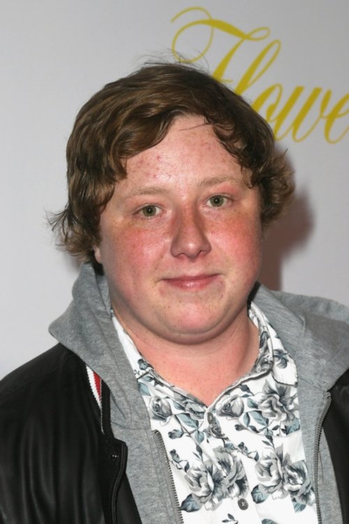 Joey Morgan as Augie Foster