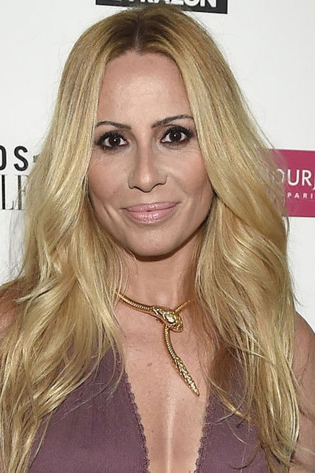 Marta Sánchez as Self - Singer