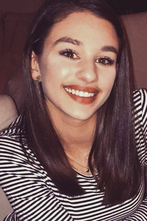 Vilde Zeiner as Sonja