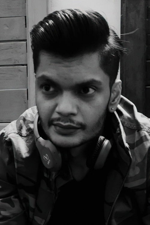 Debopriyo Mukherjee as Billu