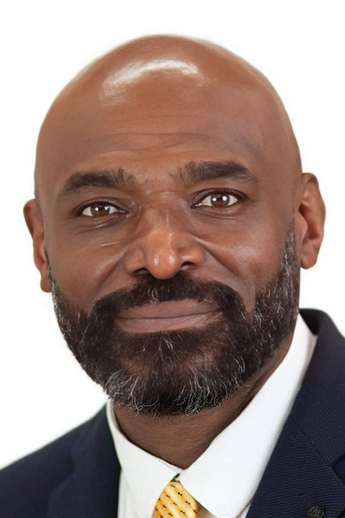 Wayne O. Reid as Ray