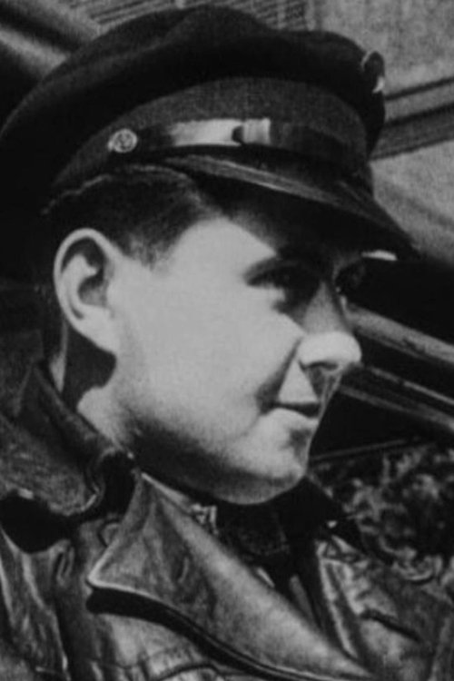 Erwin Splettstößer as Polizist