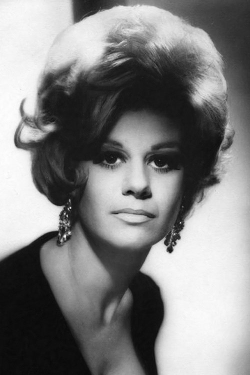 Regina Carrol as Gina