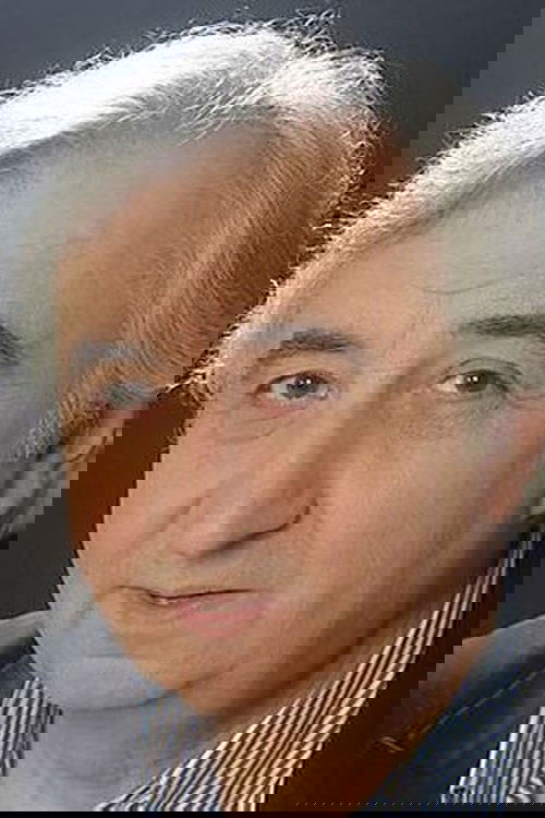 Serge Ridoux as L'agent de police