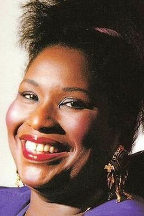 Carole Fredericks as Mamoudou, Julien's wife