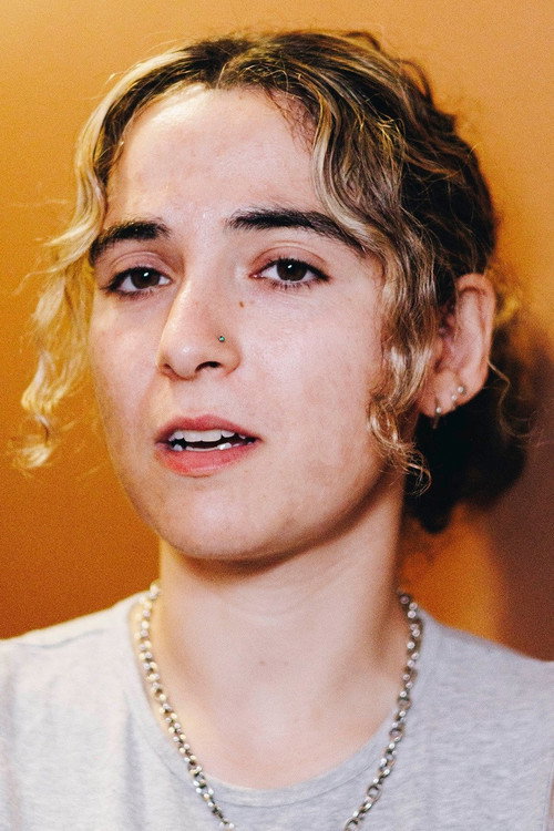 Rachel Kaly as Lauren