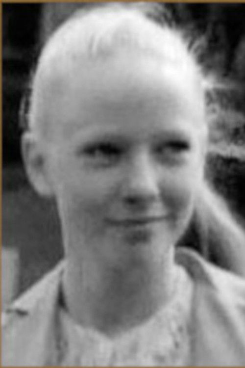 Larisa Taranenko as Ulla Nilsson from Sweden