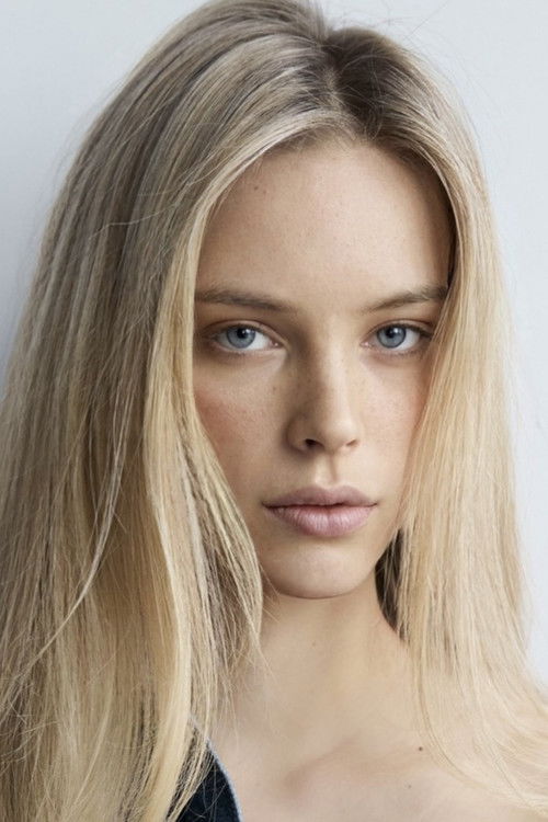 Violetta Onoprienko as Alyona