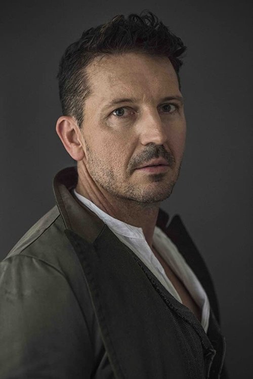 Shane Emmett as Horace