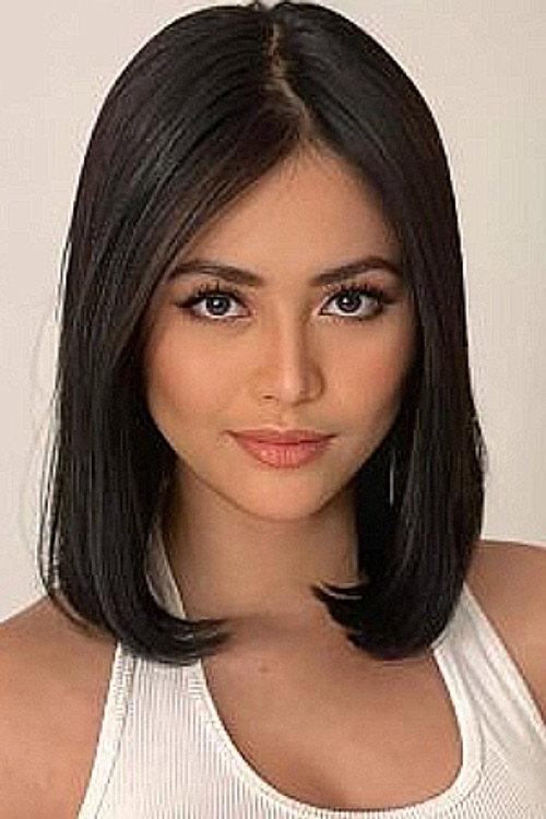 Tiffany Grey as Monet