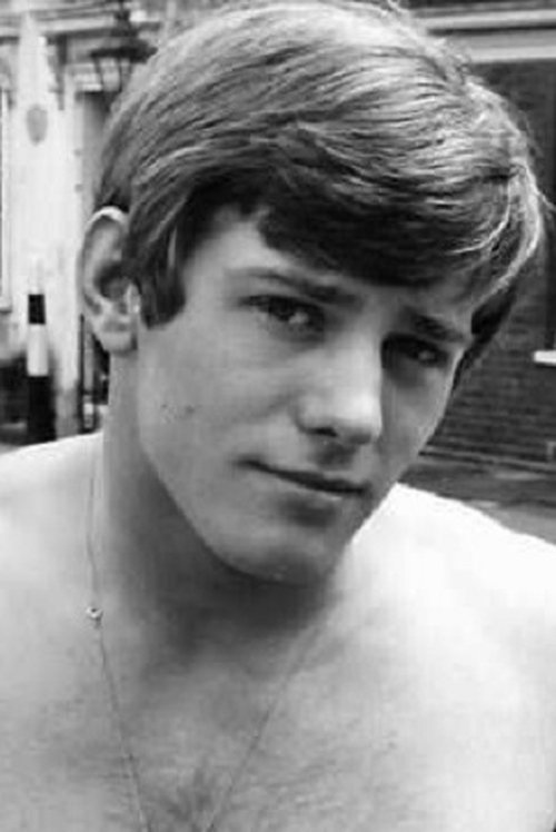 John Hamill as Alan Street