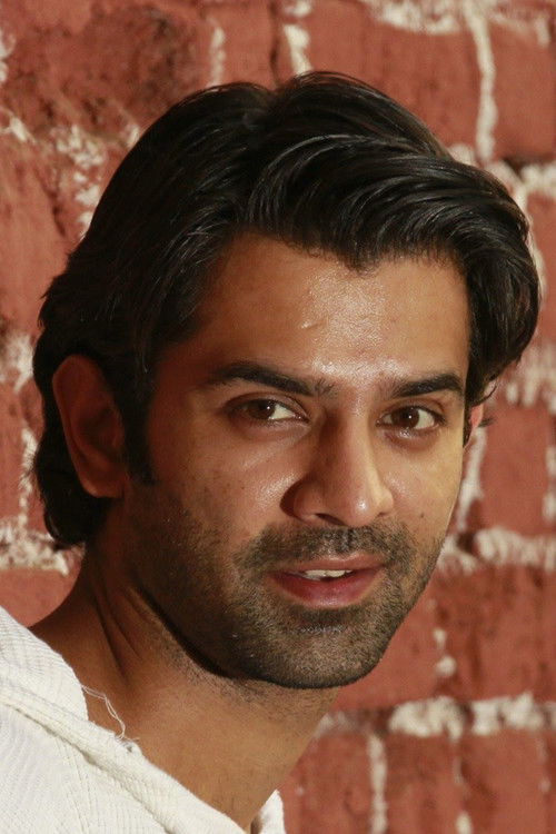 Barun Sobti as Sukhi