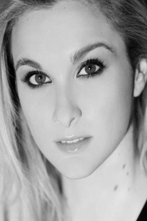 Tabata Caldironi as Herself