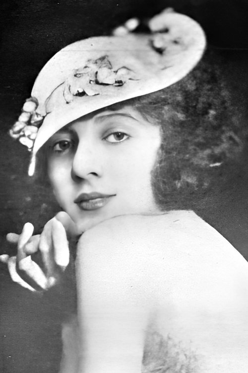 Helen Shipman as Lizzie