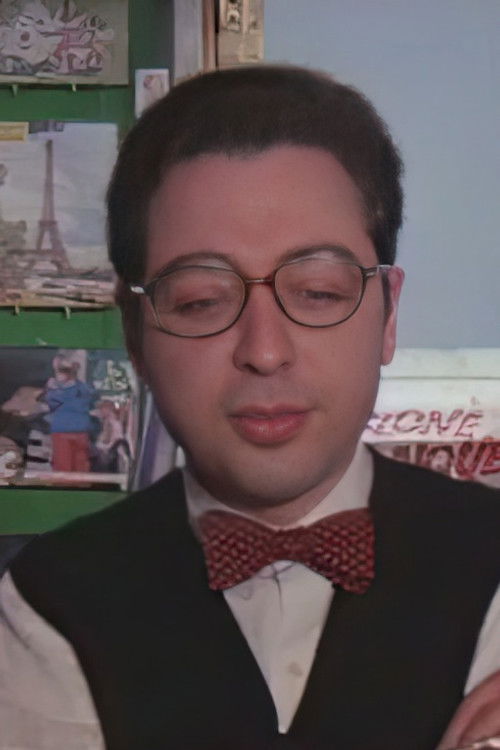 Claude Makovski as Pupil