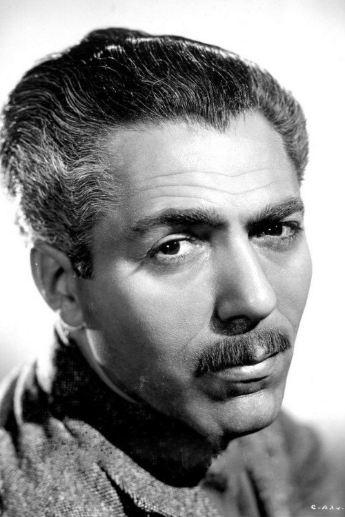 Louis Mercier as French General