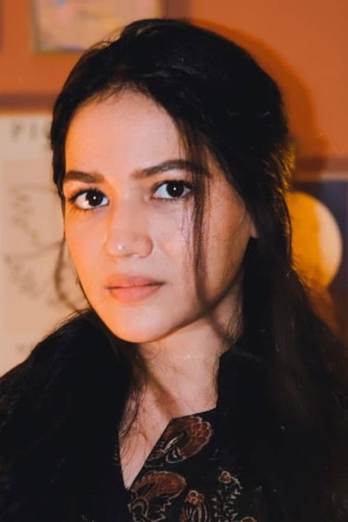 Ayesha Kaduskar as Avni Sinha