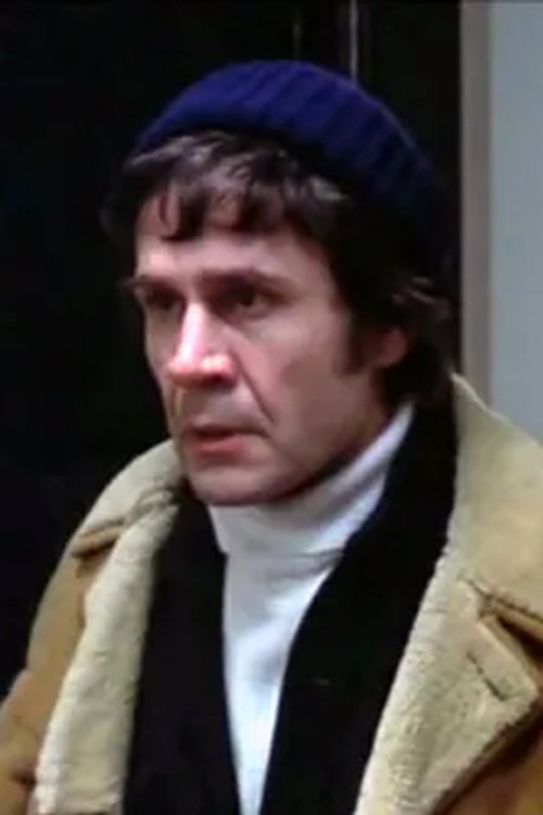 Ron Faber as General Mateen