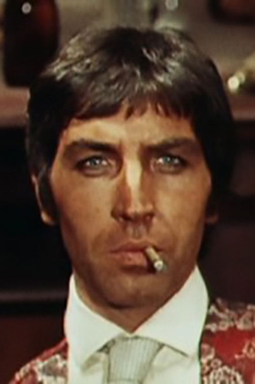 Victoriano Gazzarra as Sam Hawkens