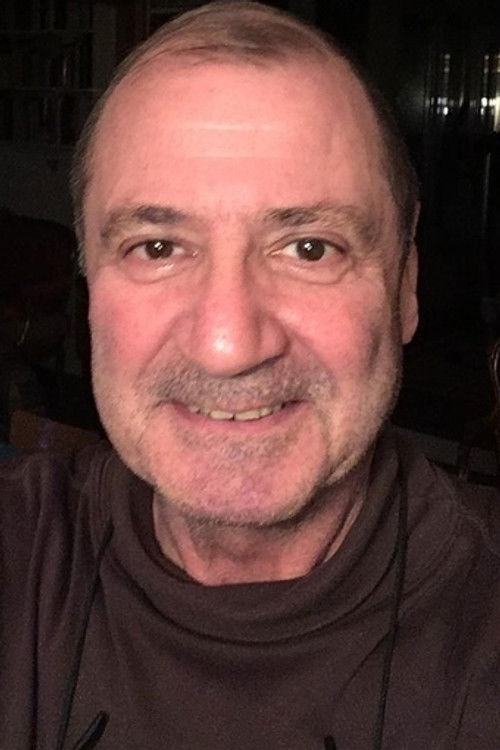 Philippe De Brugada as Pinto