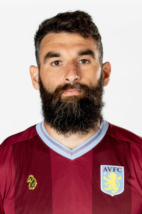 Mile Jedinak as Self