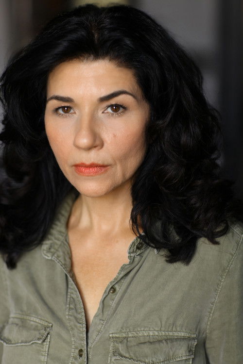 Katryn Schmidt as Beatrice Richard