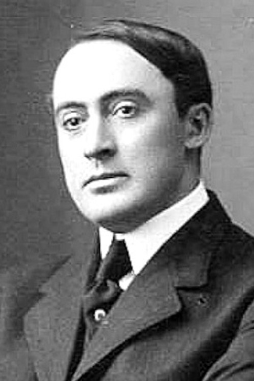 Roy Applegate as Sir Karl Pitti