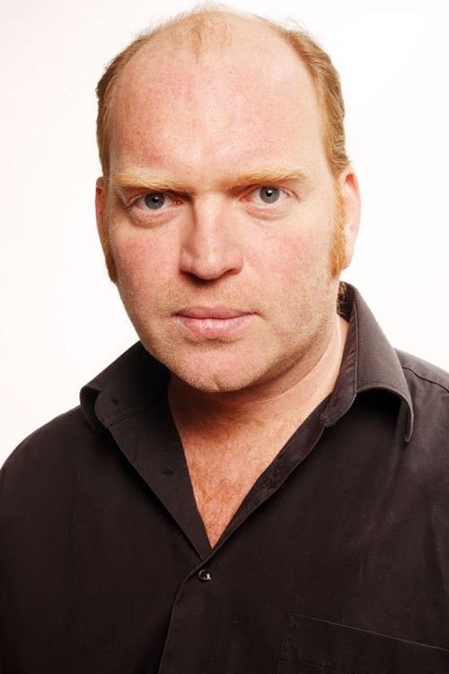 Ferdinand Dörfler as Edi