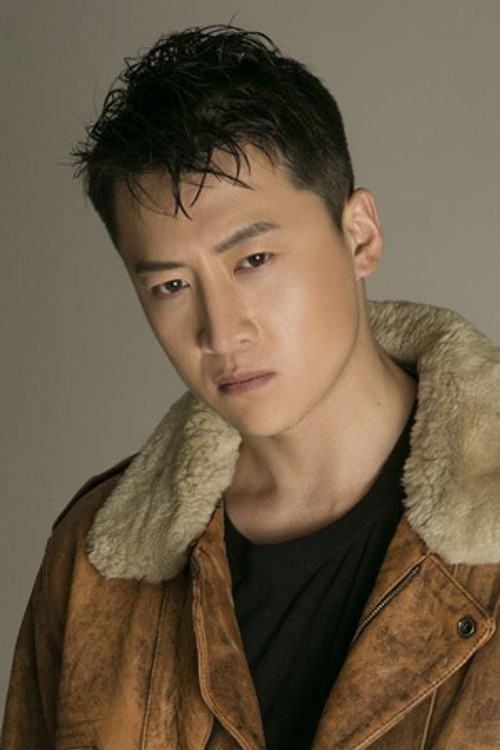 Chu Pengxu as Zhang Ze Yi