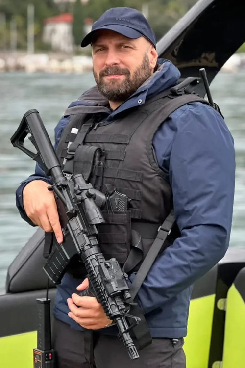 Ákos Szalai as Hitter