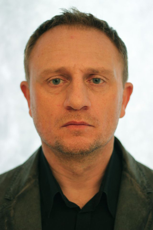 Pavel Bezděk as Bass
